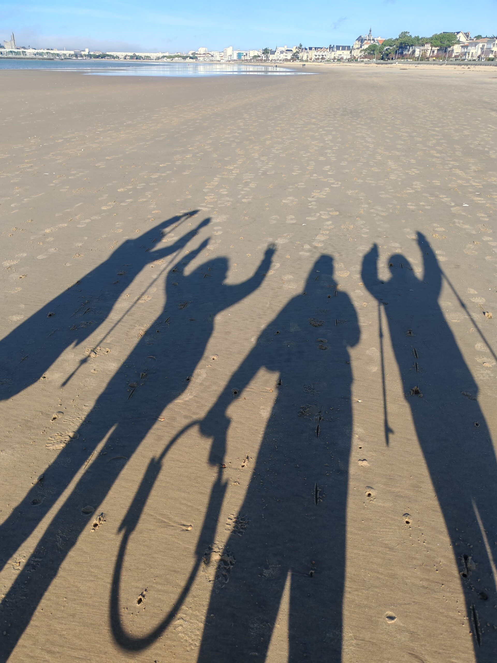 Marche fitness et activité physique en extérieur à Royan Saint-Palais – MANAA